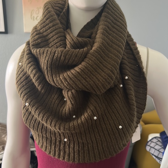 Scarfs bundle - Picture 3 of 3